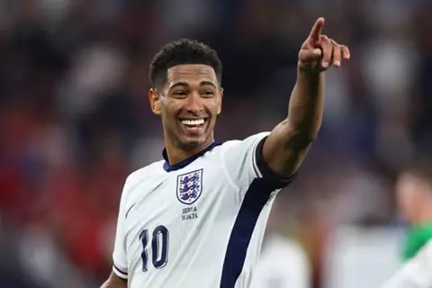 إنجلترا ضد ألبانيا.. بيلينجهام يحطم رقم واين روني القياسي